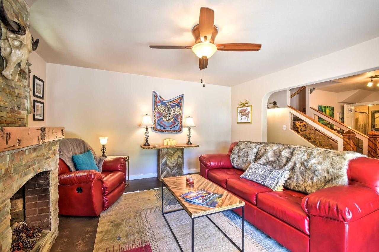 Cozy Home With Media Room Short Walk To Taos Plaza! Ngoại thất bức ảnh