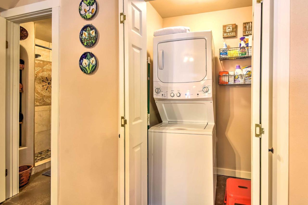 Cozy Home With Media Room Short Walk To Taos Plaza! Ngoại thất bức ảnh